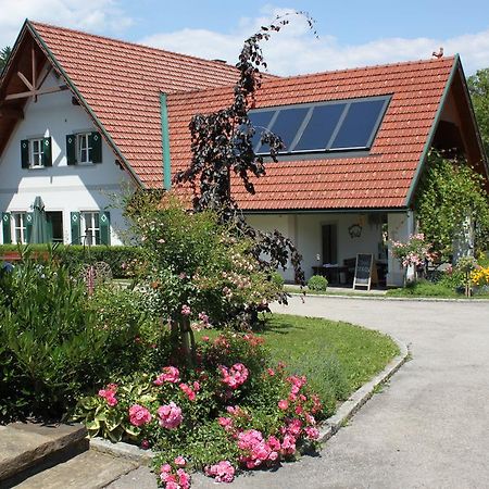 Buschenschank Orsl Wildbach 외부 사진